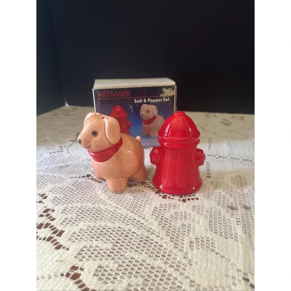Vintage 90's Artmark Dog And Fire Hydrant Salt And Pepper Shaker NIB